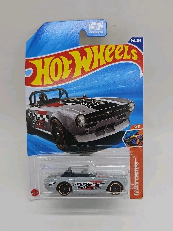 Hot Wheels 249/250 Track Champs 2025 5/5 Triumph TR6 Treasure Hunt Foto 1 de 1