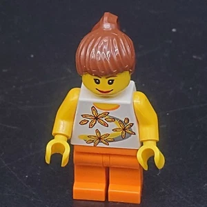 LEGO Brand Store Female White Top Yellow Flower Minifigure - Picture 1 of 4