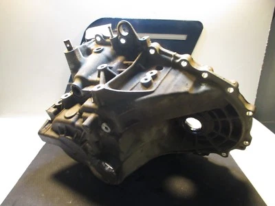 Оригинальный корпус коробки передач для Nissan Sentra SE-R Spec V 2008 года выпуска  - Изображение 1 из 4