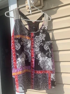 Apt 9 black, white &  red sleeveless Racerback LARGE  TANK TOP BLOUSE CAMI - Picture 1 of 7