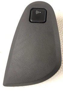 PEUGEOT 807 INNENRAUM ALARM SCHALTER UMRANDUNG VERKLEIDUNG MIT TASTER P/N 1484416077 - Bild 1 von 5