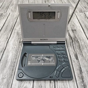 Vintage Sony ICF-CD2000 FM/AM Radio CD Clock No Power Supply Adapter TESTED - Picture 1 of 16