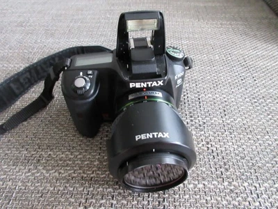 Pentax K100D Super 6.1MP Digitalkamera - Bild 1 von 4
