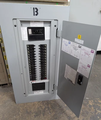 🤪 SIEMENS 250A MAIN CIRCUIT BREAKER 208Y/120V 3P 4W 30 CIRCUIT P1X30MC250C - Image 1 of 4