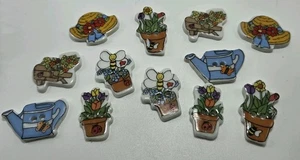 VTG Unknown Brand 12 Ceramic Sewing Buttons Flower Pots Watering Cans Bonnets - Picture 1 of 8
