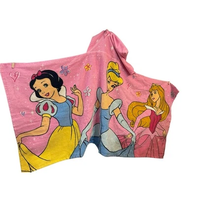 "Toalla con Capucha Princesa Disney 50""x24"" Blancanieves Cenicienta Bella Durmiente" Foto 1 de 4