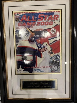 Wayne Gretzky firmado 50º Programa de Juegos de Estrellas de la NHL Toronto 6 de febrero de 2000  Foto 1 de 4