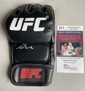 NINA MARIE DANIEL NINA DRAMA AUTOGRAPH UFC/MMA FIGHT GLOVE JSA CB31463 - Picture 1 of 2