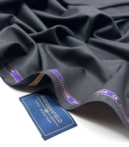 Grey Sharkskin Wool & Silk Fabric Suiting Fabric Thobe dishdasha 3.50m x 1.50m - Picture 1 of 4
