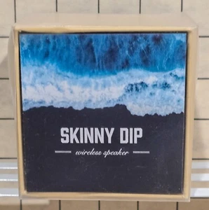 Altavoz Bluetooth Portátil Skinny Dip, Madera Simulada - Imagen 1 de 8
