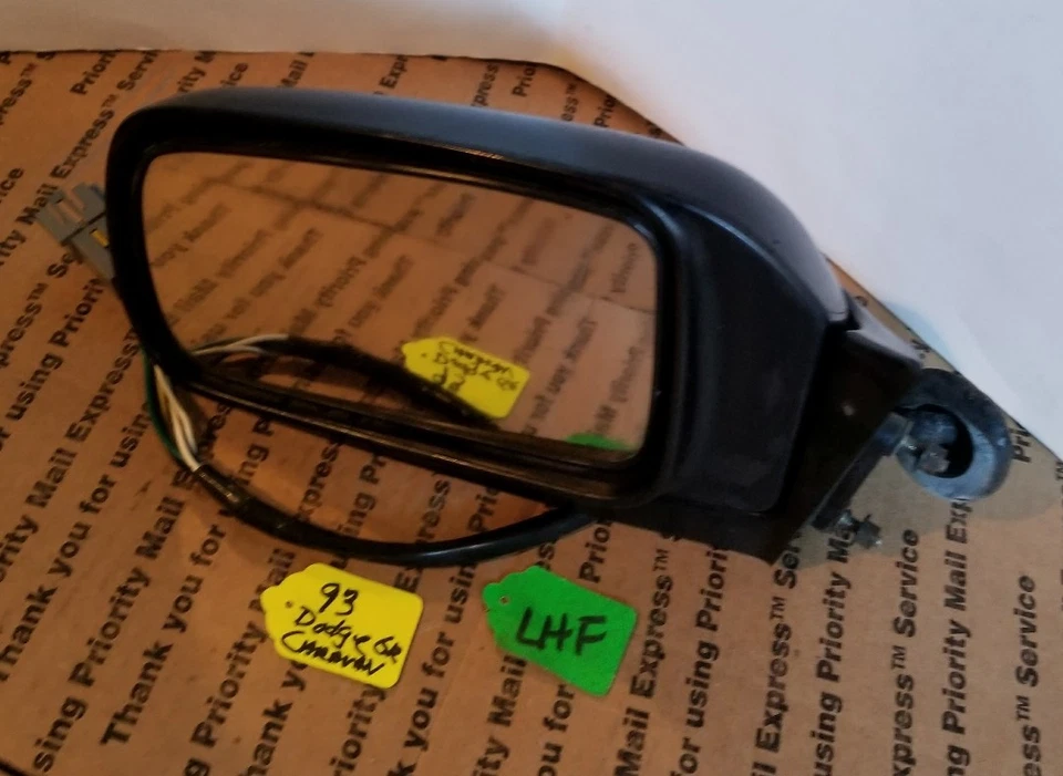 Dodge Grand Caravan 1993 espejo retrovisor eléctrico lado del conductor LHF  Foto 1 de 1