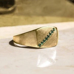 1 CT Round Cut Lab Created Green Emerald Men's Pinky Ring 14K Yellow Gold Plated - Picture 1 of 4
