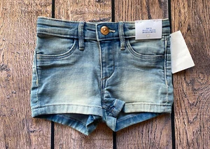 Girl’s Size 4-5 Years H&M Light Wash Adjustable Waist Denim Shortie Shorts - Picture 1 of 2