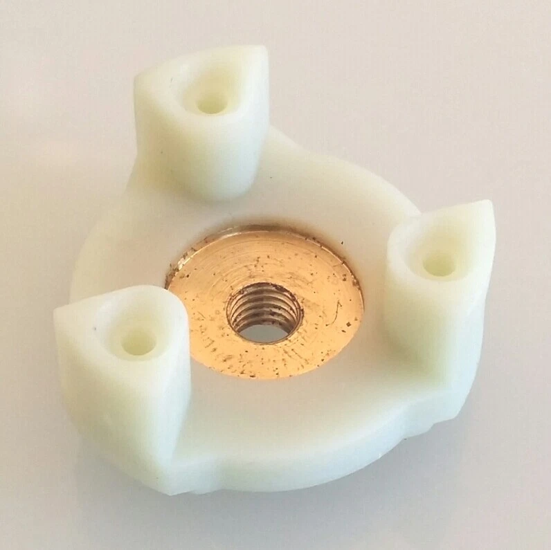 REMC SOPORTE DE ACOPLAMIENTO para Vorwerk Thermomix TM21 "ES"