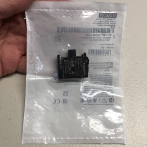 Siemens 3SU1401-1BB40-1AA0, LED MODULE 24V AC/DC GREEN SCREW TERMINAL - Picture 1 of 6