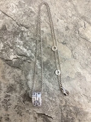 Collar Bulgari Oro Blanco 18K Parentesi Trabajo Abierto  Foto 1 de 4