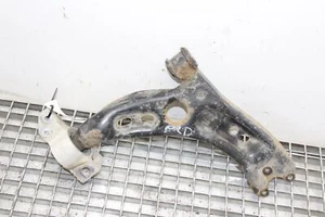 Brazo de suspensión delantero derecho inferior VW PASSAT Variant B7 365 2.0 TDI 2.00 18264846 - Imagen 1 de 5