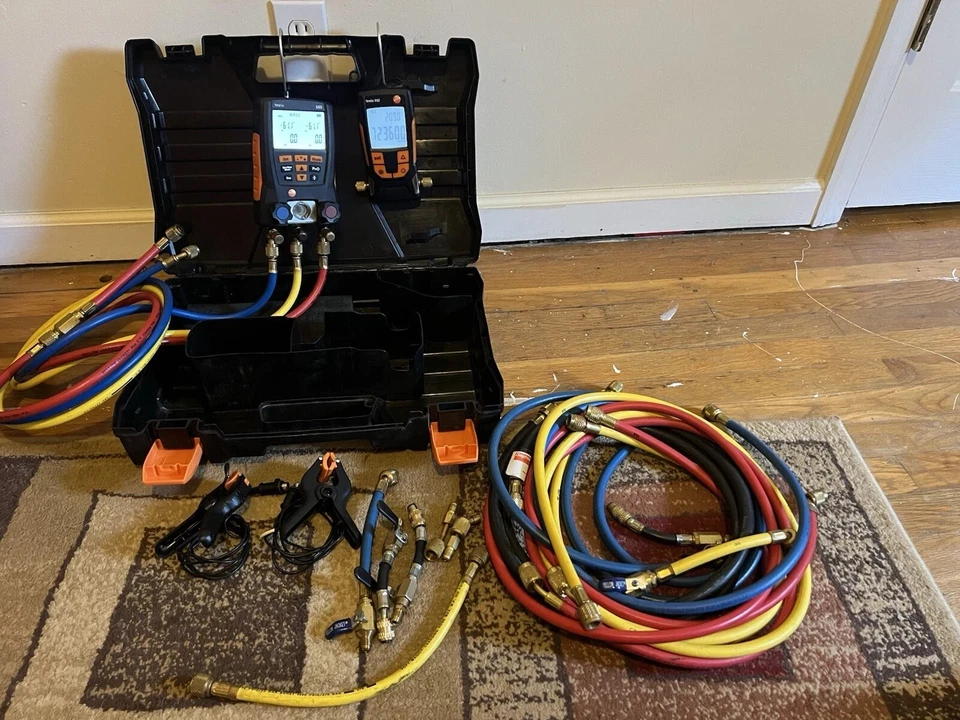 Colector digital Testo 550 HVAC + Paquete Testo 552 con mangueras y estuche rígido💥 Foto 1 de 4