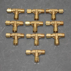 (10) Parker Run Tee Fitting 171CA-2-2, 1/8" NPT x 1/8" x 1/8" Compression, Brass - Picture 1 of 5
