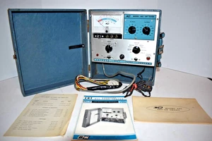Vintage Dynascan B&K Cathode Ray Tube Tester Model 465 - Picture 1 of 12