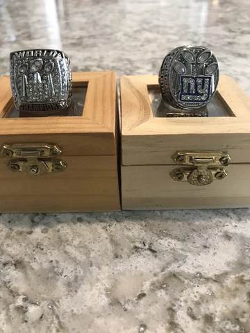 Eli Manning - New York Giants Super Bowl 2 Ring Set With Framed Photo Cover