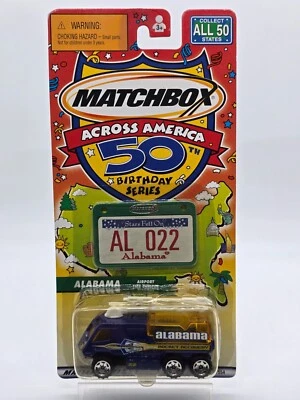 Alabama Airport Fire Pumper 1:64 Matchbox Across America 102722DMT2 - Image 1 of 4