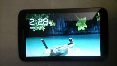 samsung galaxy tab 3 sm-t210R 8GB wi-IF,7"-RED - Image 1 of 4