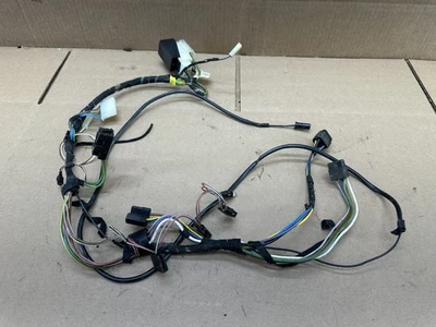 Оригинальная вилка жгута проводов для центральной консоли BMW E28 533I 137 тыс. миль - Изображение 1 из 4