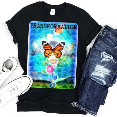 Camiseta Butterfly Nature Cosmos Tierra Espiritual Hippie Boho Camiseta Gráfica Suave  Foto 1 de 4