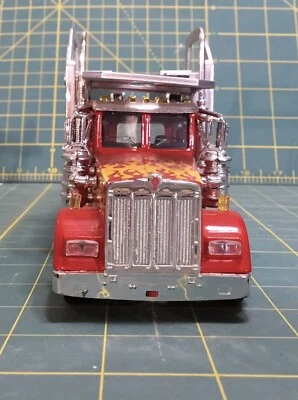 new ray 1/43 Kenworth W900 With Trailer  - Image 1 of 4