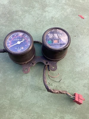 Cuadro medidor velocímetro Twinstar vintage Honda CM200T CM185T CM 200 T Foto 1 de 4