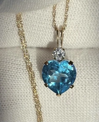 "Collar de cadena vintage de oro amarillo de 10 k con forma de corazón de topacio azul de 18"" para mujer" Foto 1 de 4