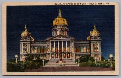 Iowa State Capitol at Night, Des Moines, IA. Vintage Postcard TS-173 - Image 1 of 2