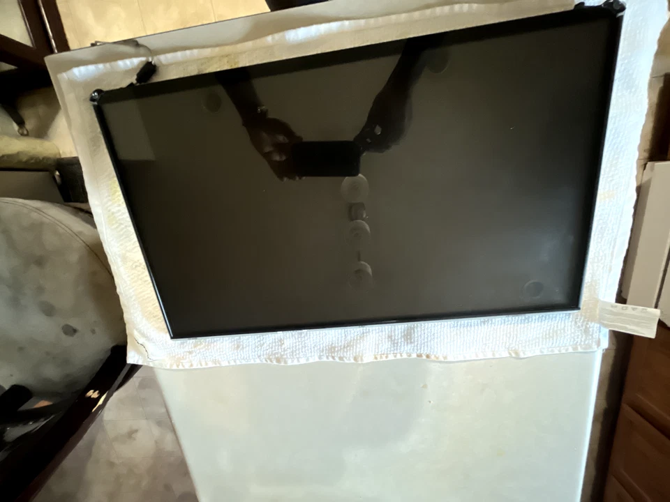 Samsung LTM230HT03 23"" Pantalla LCD Repuesto para Lenovo FRU 45K6442 45K6443 Foto 1 de 4