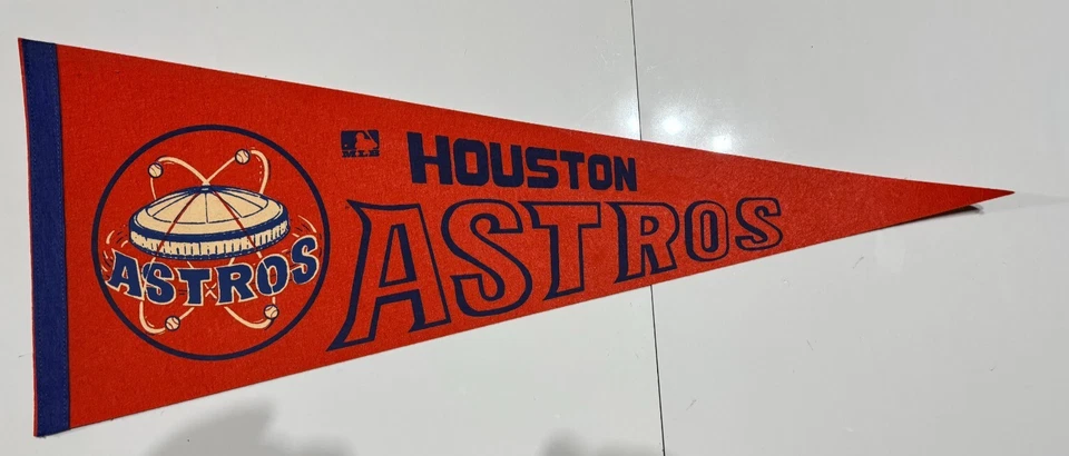 HOUSTON ASTROS 1969 MLB BASEBALL VINTAGE PENNANT - Image 1 of 1