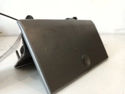 Vauxhall Vectra 2002-2010 Centre ashtray 9181518 - Image 1 of 4