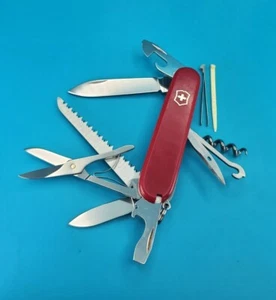 Red Victorinox Swiss Army Huntsman Knife Multi Tool! - Picture 1 of 8