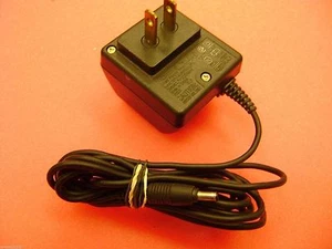 Genuine Nokia Model ACP-7U 3.7 Volt Cell Phone Charger - Picture 1 of 5