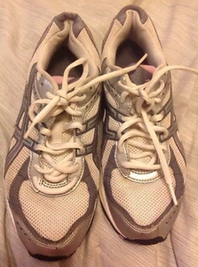 Asics Gel Cadence Womens Sz 8.5 Running Walking Athletic Shoes White/Grey - Picture 1 of 12