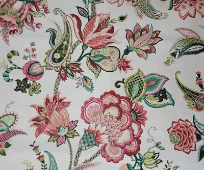 Garden Flora in Geranium BTY P Kaufmann 90% Cotton 5% Rayon 5% Linen 54" Wide - Image 1 of 2