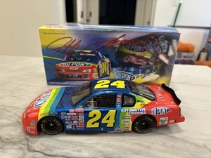 Jeff Gordon 2000 DuPont Rainbow Nascar 1/24 Diecast Action #24 - Picture 1 of 5