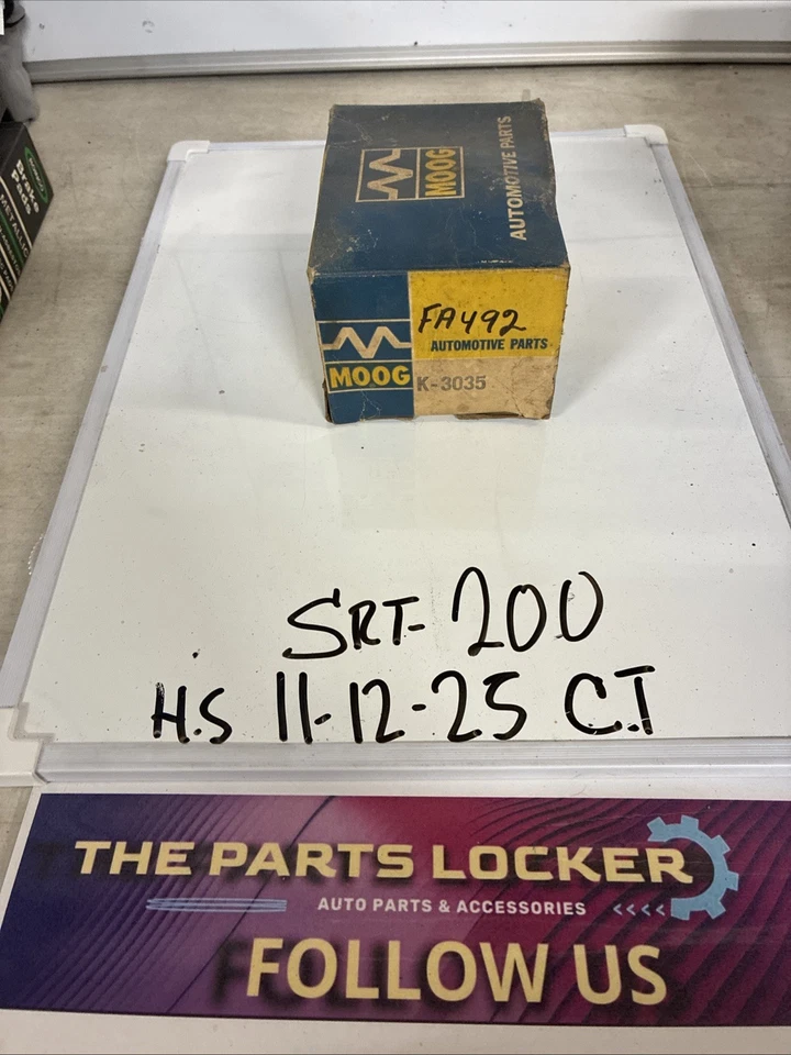 Rótula inferior Moog K3035 para AMC Rambler Classic Ambassador 62-69 de colección Foto 1 de 3