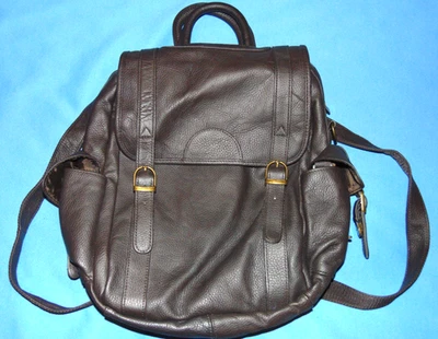 MOCHILA/CARRY ON DE CUERO MARRÓN AMERILEATHER ADJ. CORREAS  Foto 1 de 4