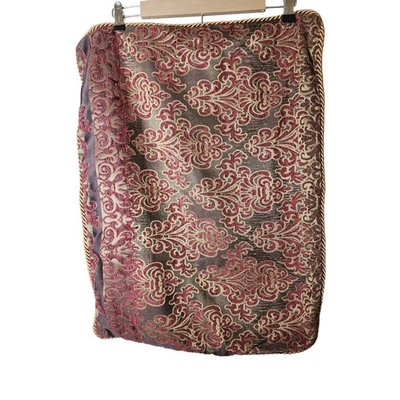 克罗西尔红金棕色绳边标准枕套 - 2 件套 — 第 1/4 张图片