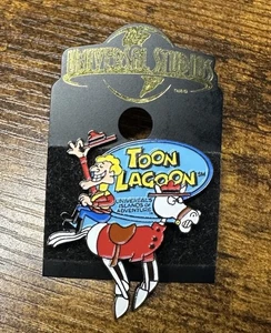 RARE 2001 Rocky and Bullwinkle DUDLEY DO-RIGHT Universal Studios Toon Lagoon Pin - Picture 1 of 3