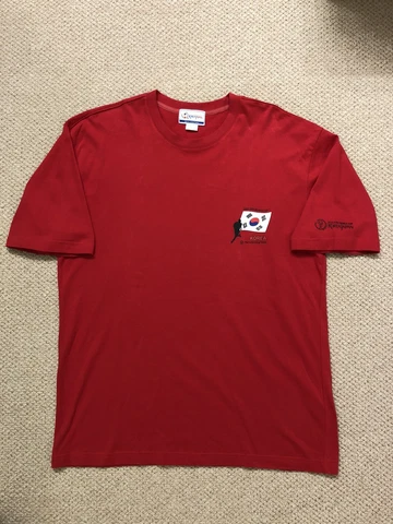 2002 Official FIFA World Cup Korea Japan Red Tee T Shirt Mens Size 105 USA Large Cover