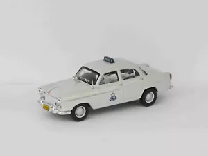 DIE-CAST AUTO POLIZIA HOLDEN FE - POLICE CARS DE AGOSTINI 1:43 - Imagen 1 de 2