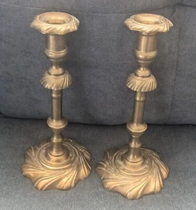 Vtg 9" Brass Swirl Design Candlesticks Set Of 2 - Picture 1 of 10