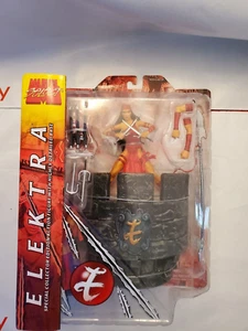 JUEGO DE FIGURAS ELEKTRA DE LUJO ORIGINAL DE MARVEL SELECT 2002 NO 2014 REEDICIÓN CON BASE - Imagen 1 de 10