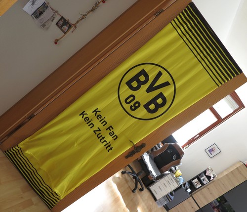 Bild 1 von 2